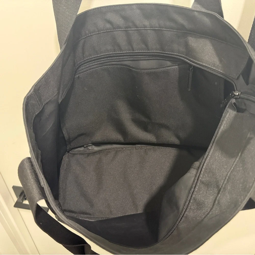 Beis Black Tote Bag - Free Accessory - Picture 10 of 12
